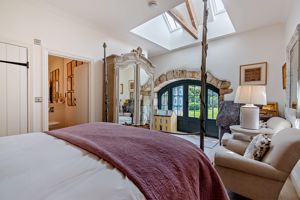 Photo 27- click for photo gallery